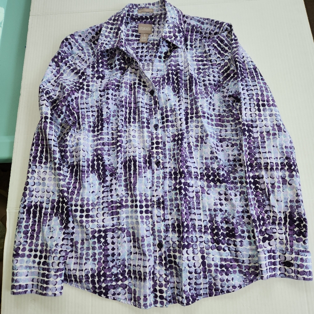 Chicos Size 1 Purple Tones Blouse Shirt Top